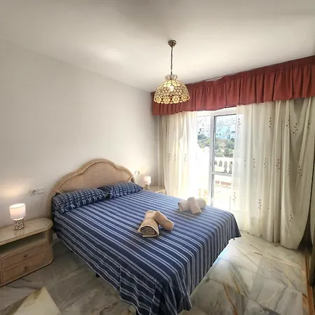 Pinomar - Sleeps 8 - Burriana Villa *