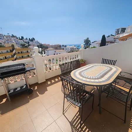 Pinomar - Sleeps 8 - Burriana Nerja