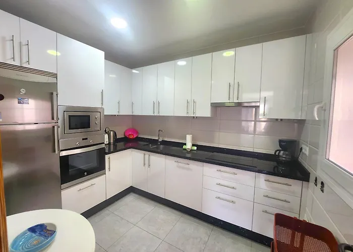 Pinomar - Sleeps 8 - Burriana