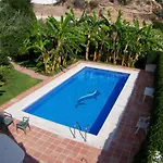 Pinomar - Sleeps 8 - Burriana * Nerja