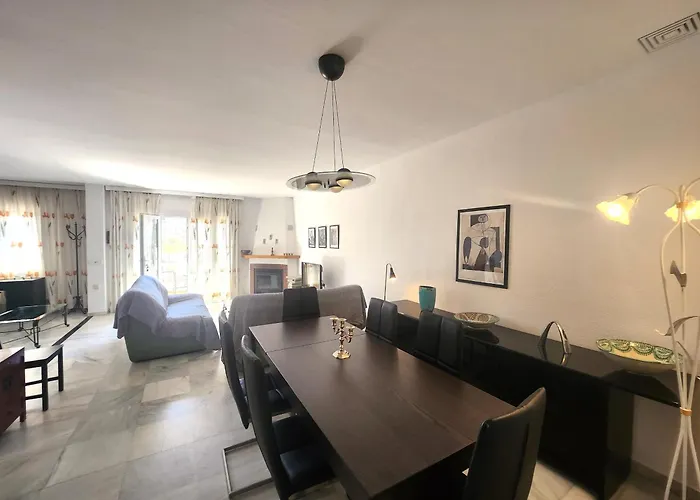 Pinomar - Sleeps 8 - Burriana *